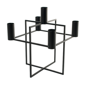 CRUX 5 SORT lysestage i sort metal CRUX 5 SORT lysestage i sort metal