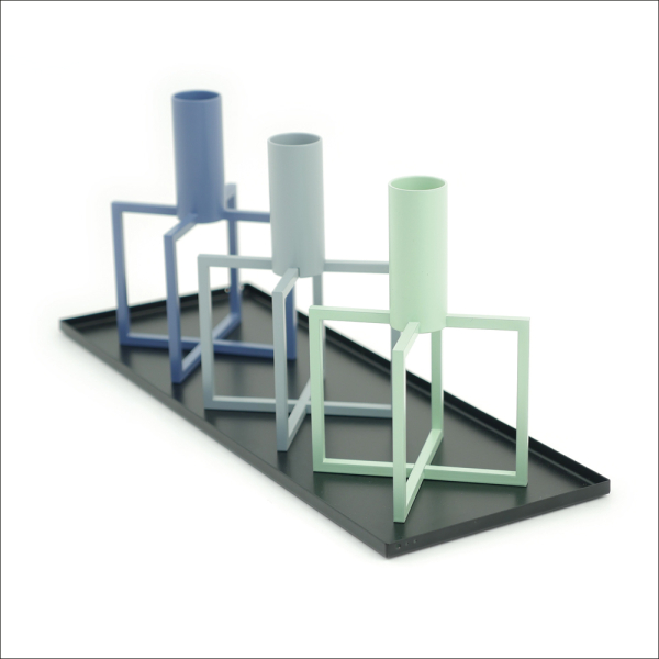 Den lille sorte design bakke CRUX tray passer perfekt til 3 CRUX lysestager